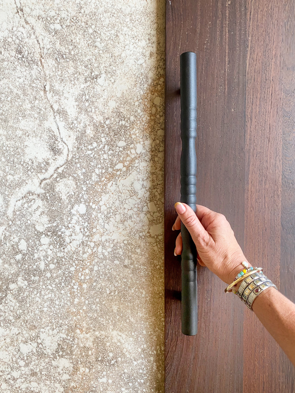WINSTON HANDLE – Douglas and Douglas